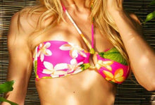 Load image into Gallery viewer, Bandeau bikini top

