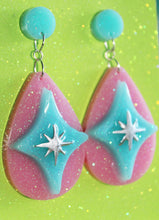 Load image into Gallery viewer, Vagabond Retro Earrings in turquoise &amp; pink
