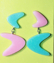 Load image into Gallery viewer, Boomerang Alley Retro Earrings in pink &amp; turquoise
