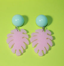 Load image into Gallery viewer, Tropicana Club Retro Earrings in vintage blue &amp; baby pink
